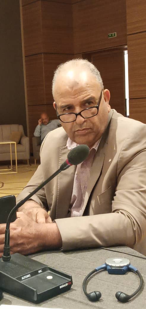 مدير المعهد